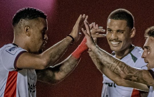 "Ainda não sei", diz destaque do Vitória sobre possível permanência no Leão