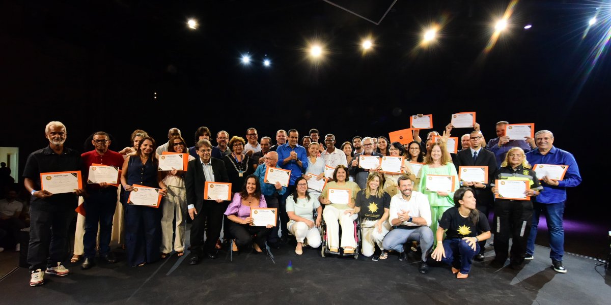 Prefeitura de Salvador reúne servidores para celebrar qualidade no serviço em 2024