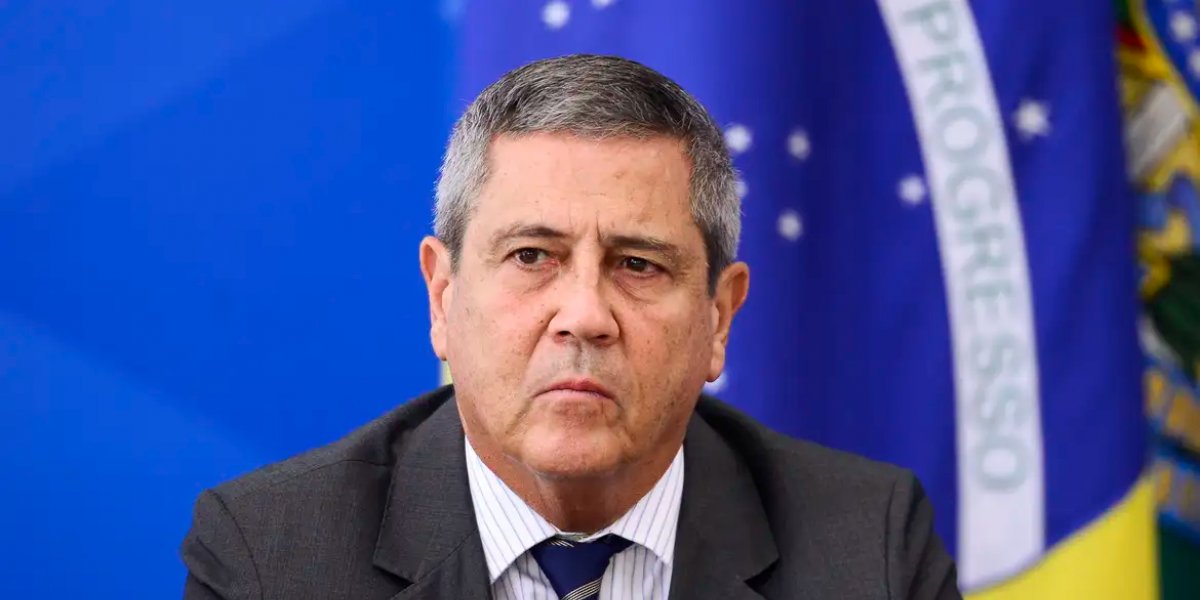 Braga Netto entregou dinheiro em sacola de vinho para plano de matar autoridades, diz Moraes