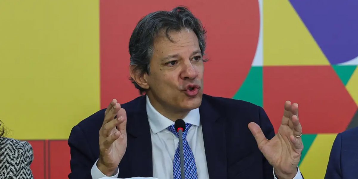 Haddad faz visita à Lula em São Paulo
