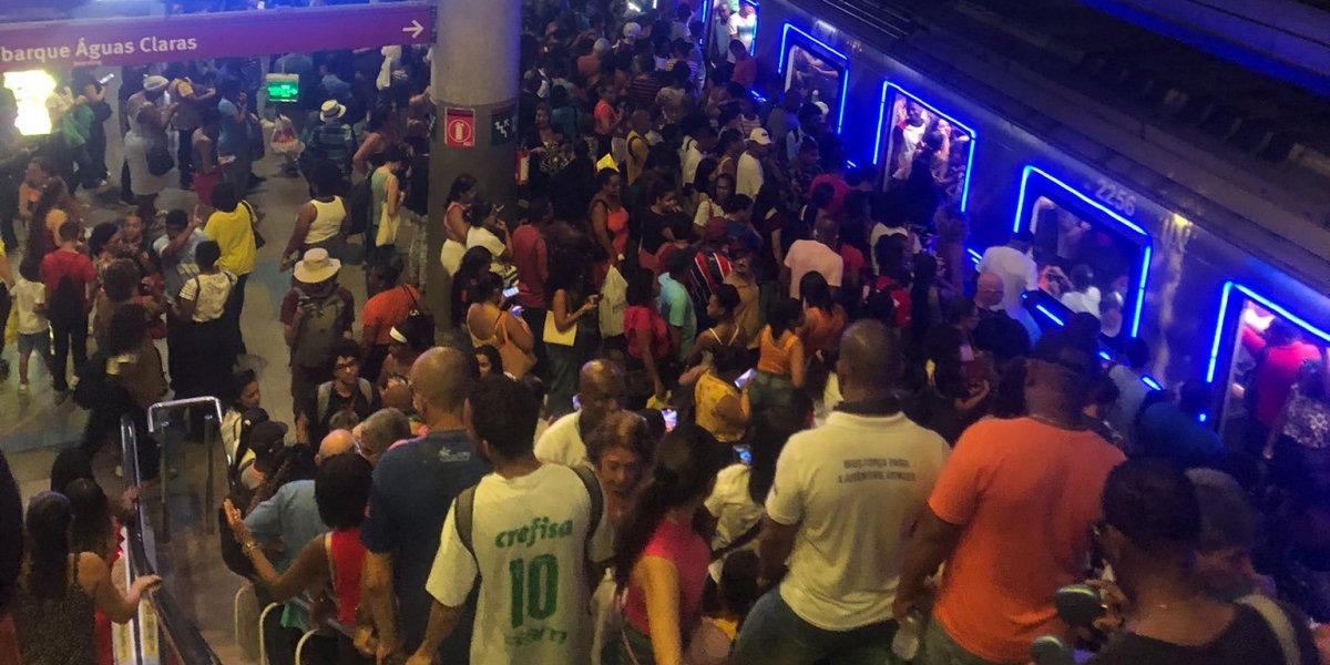 Incidente paralisa operação do metrô de Salvador na tarde desta segunda-feira (16)
