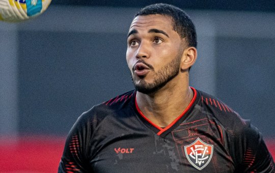 Time baiano pode lucrar com venda de Lucas Arcanjo, goleiro do Vitória