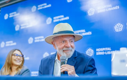 Pesquisa aponta 34% de reprovação do governo Lula após 2 anos de mandato