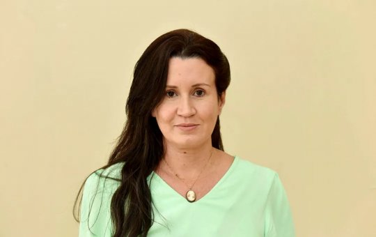 Bruno Reis confirma permanência de Renata Vidal na Secretaria de Comunicação