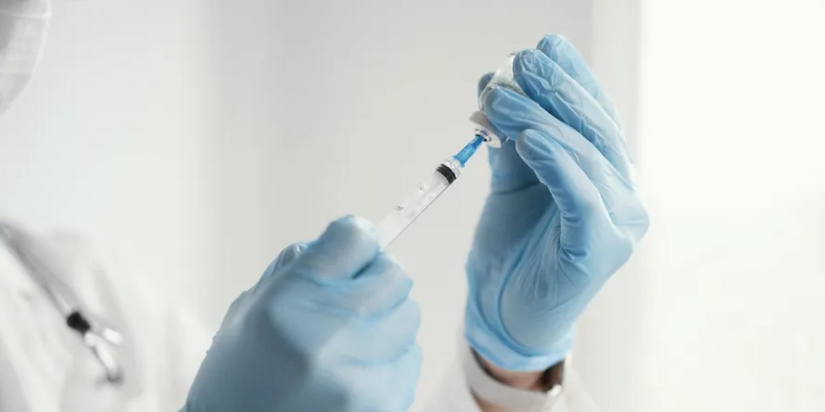 Rússia anuncia vacina contra o câncer para 2025