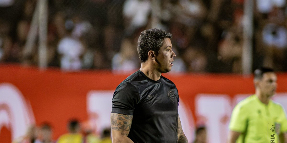 Vitória define 6 jogadores para sair do clube