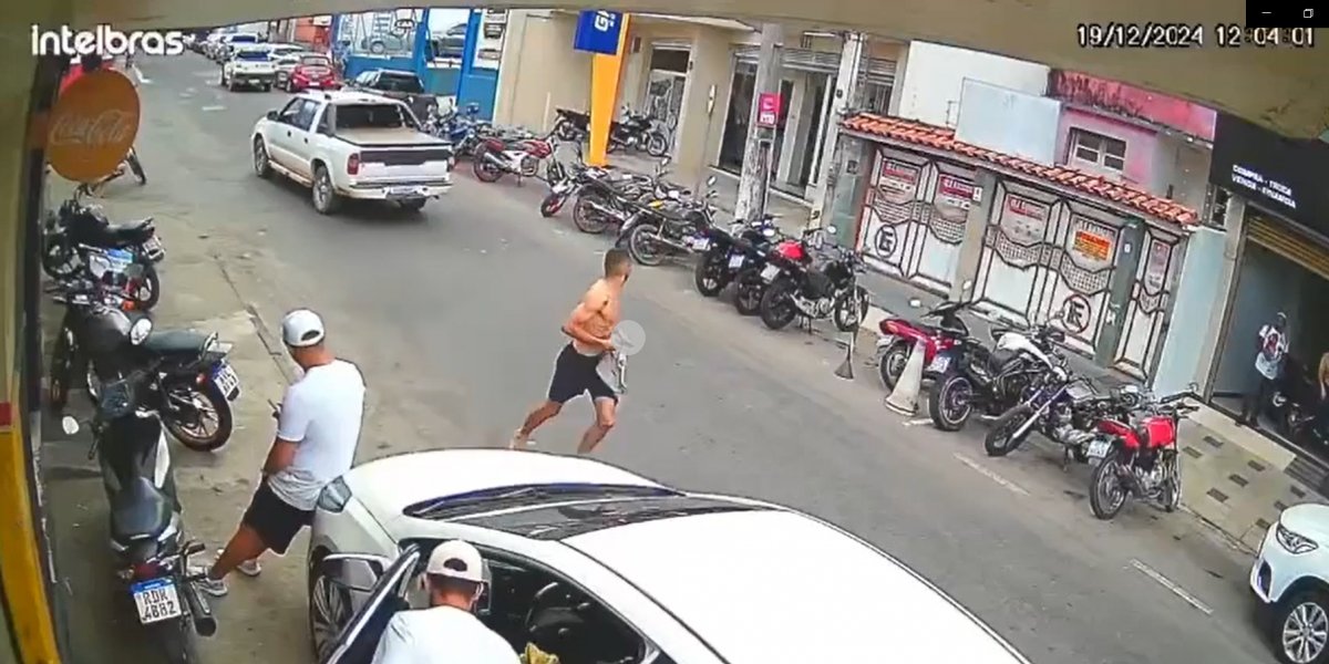 Homem faz reféns em loja de Vitória da Conquista e transmite o momento pelo Instagram