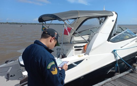 ‘Operação Navegue Seguro’ da Marinha inicia fiscalização durante o verão