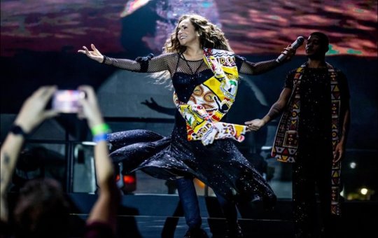 Daniela Mercury confirma "Por do som" no Farol da Barra, em 2025