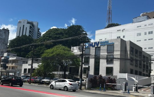 Homem invade hospital em Salvador e agride funcionária 