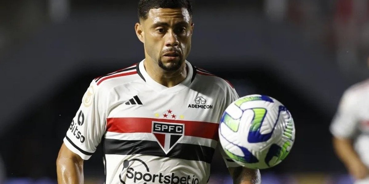 Já dado como certo, Wellington Rato nega acordo com o Vitória