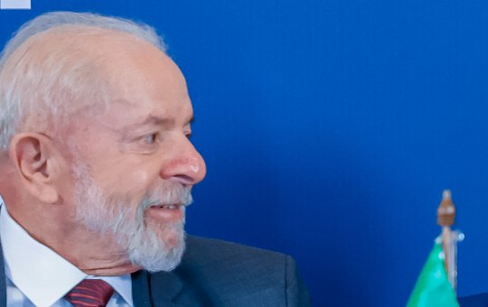 Lula se pronuncia sobre desabamento de ponte 'Meus sentimentos aos familiares das vítimas'