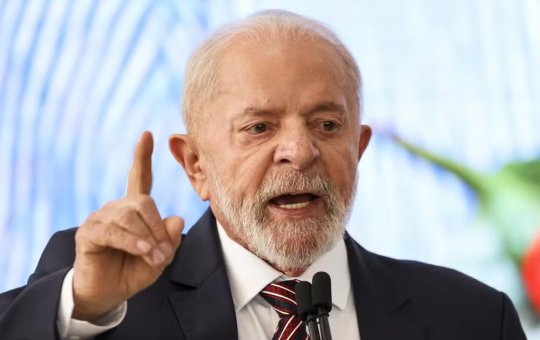 Lula sanciona lei que isenta medicamentos de imposto de importação; entenda
