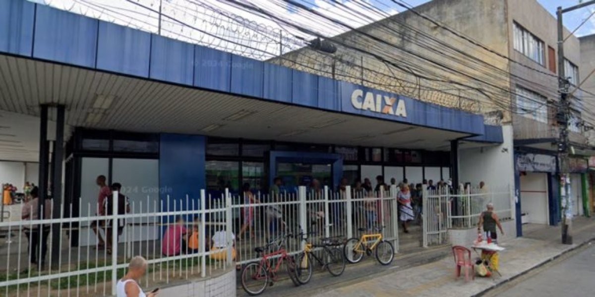 Agência bancária é alvo de roubo no bairro da Calçada em Salvador