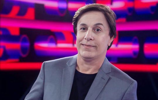 Tom Cavalcante ganha destaque na Record com novos projetos após mudanças na programação