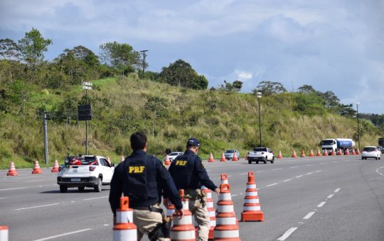 PRF divulga balanço da 'Operação Natal 2024' com 69 acidentes registrados
