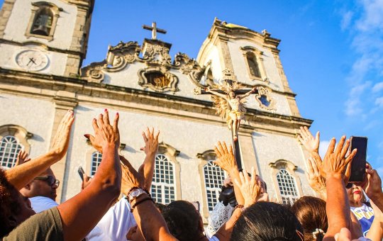 Sexta-feira da Gratidão: A Basílica do Senhor do Bonfim se enche de fiéis para agradecer pelas conquistas do ano