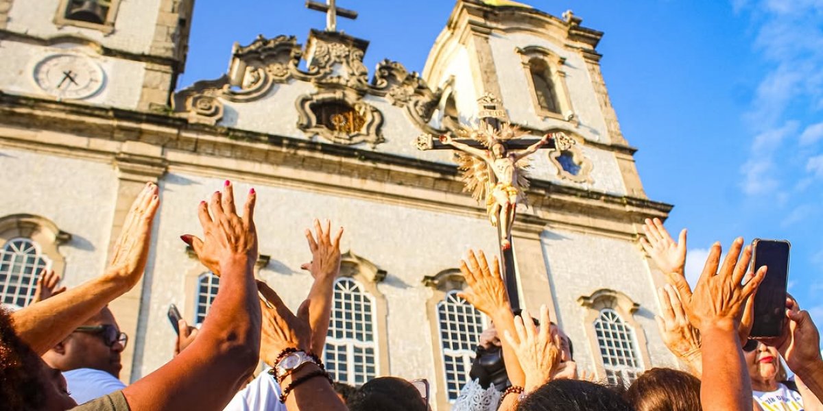 Sexta-feira da Gratidão: A Basílica do Senhor do Bonfim se enche de fiéis para agradecer pelas conquistas do ano