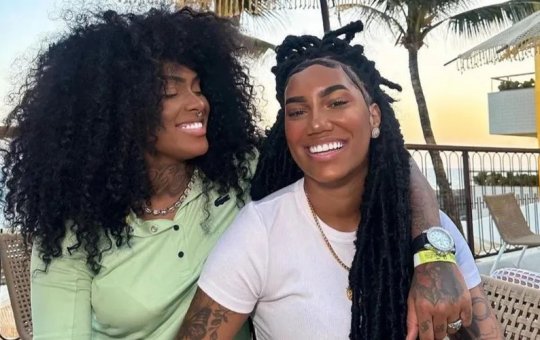 Cantora A Dama se pronuncia sobre acusações de sua ex-namorada: "Minha família sabe quem você é"