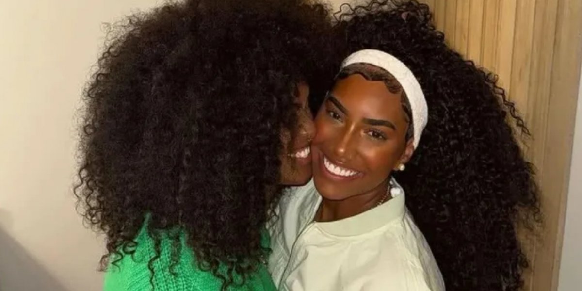 Equipe da A Dama comunica que processará ex-mulher da cantora