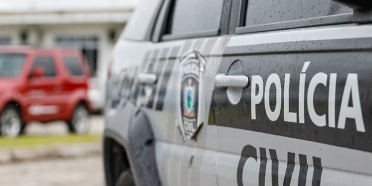 Homem esfaqueia filho após discussão sobre volume de som