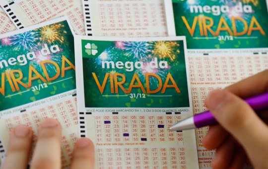 Mega da Virada sorteia prêmio de R$ 600 milhões nesta terça (31)