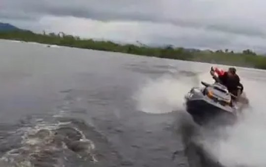 Jet ski colide em barco a caminho de Morro de São Paulo
