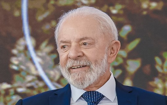 Lula sansiona Lei de Diretrizes Orçamentárias com 35 vetos