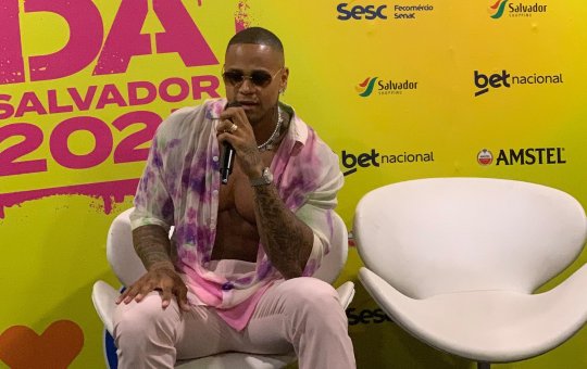 Léo Santana fala sobre sua aposta para música do carnaval
