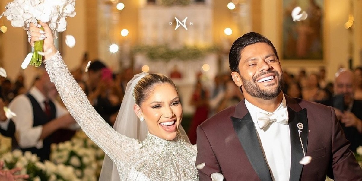 Hulk celebra união religiosa com declaração emocionante para Camila Ângelo: 'Te amo eternamente'