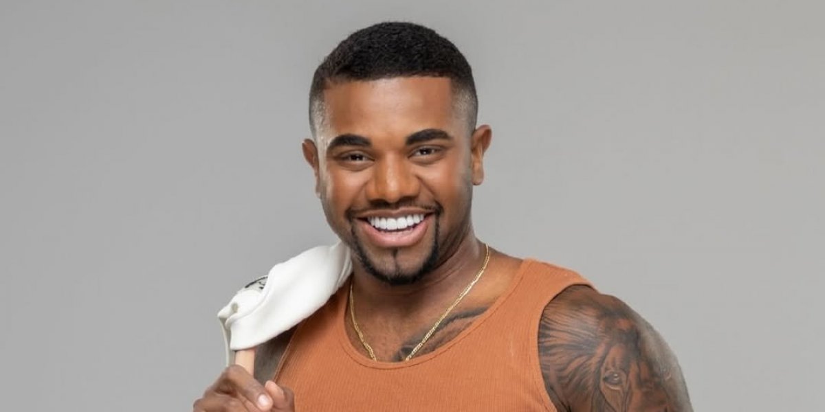 Davi alerta seguidores sobre gestos associados a facções da Bahia: 'O bicho está pegando'