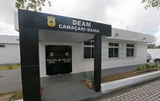 Homem tenta matar a companheira com tiros na cabeça e tórax em Camaçari
