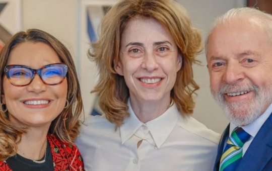 Lula celebra vitória de Fernanda Torres no Globo de Ouro como Melhor Atriz