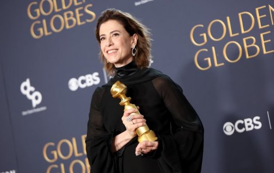 Globo de Ouro: famosos celebram vitória de Fernanda Torres