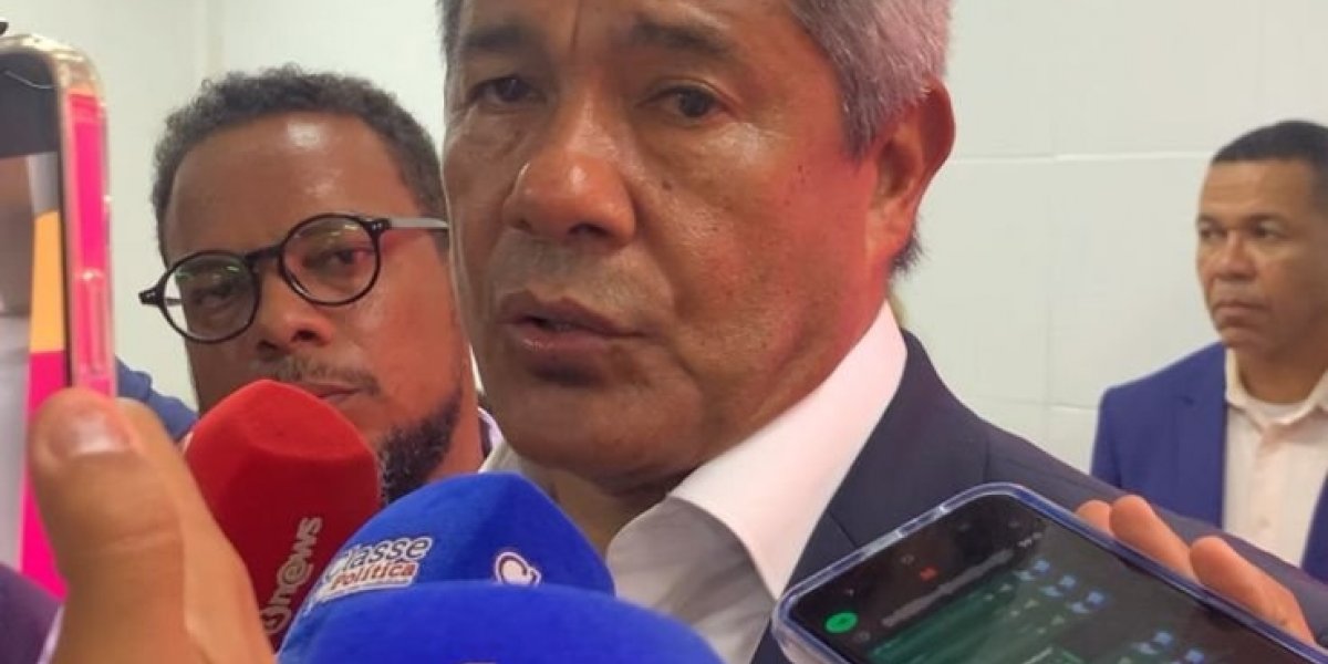 "Debater o filme é abrir portas para outras iniciativas", diz Jerônimo sobre o filme Ainda Estou Aqui