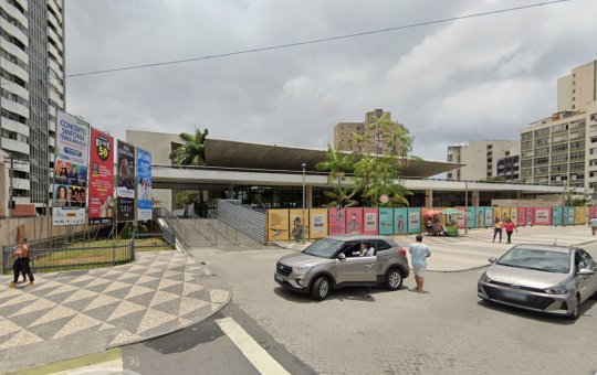 Telhado do TCA é atingido por princípio de incêndio