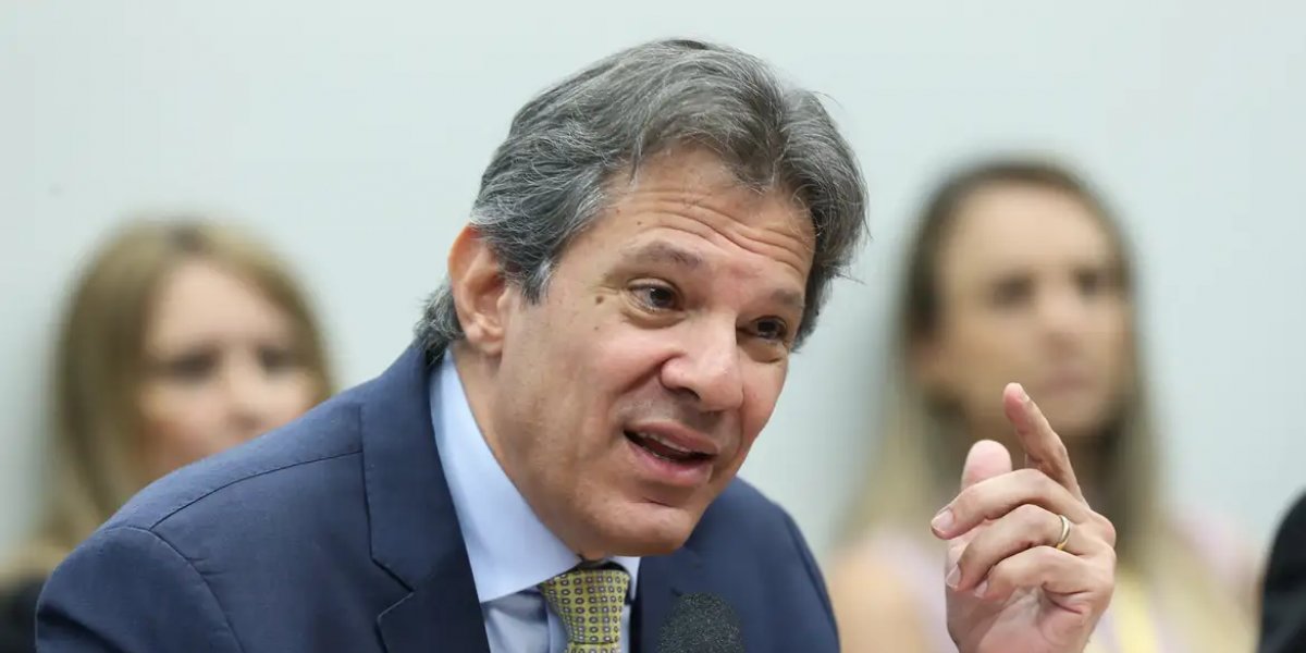 Ministro da fazenda diz que brasileiro estará comendo filé mignon em 2026