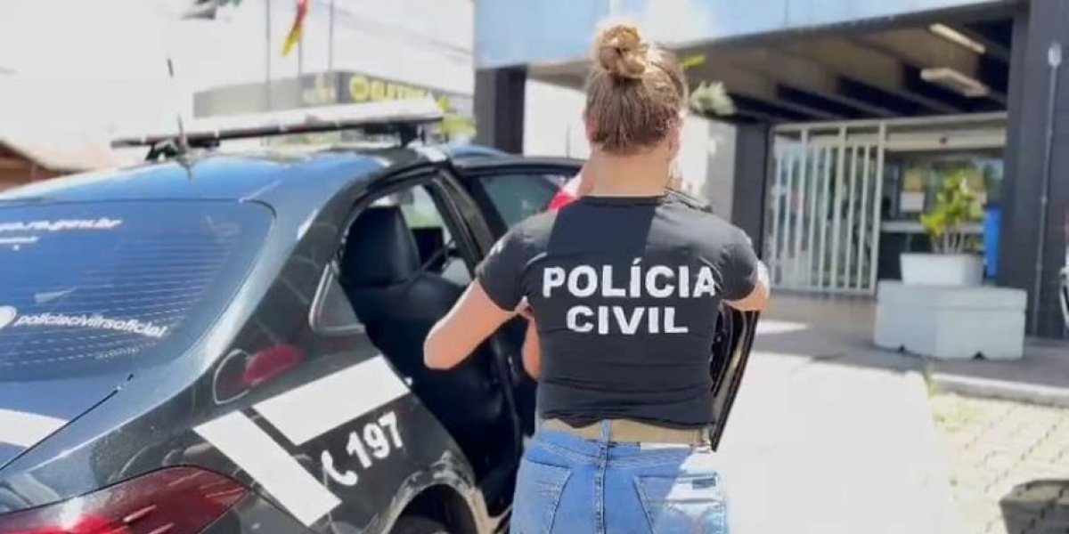 Mulher é presa por suspeita de matar companheiro após recusa de relação sexual