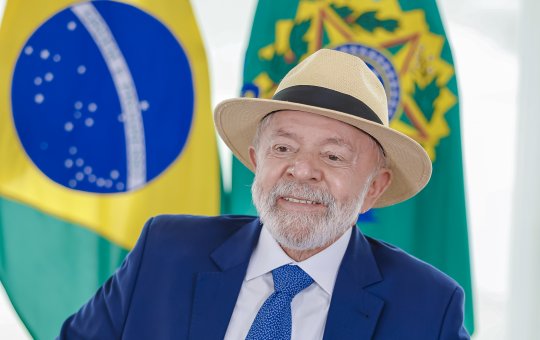 "Extremamente grave", diz Lula sobre mudanças nas plataformas da Meta
