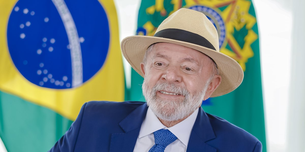 "Extremamente grave", diz Lula sobre mudanças nas plataformas da Meta