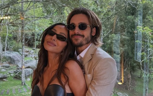 Sabrina Sato se casa com Nicolas Prattes em cerimônia intimista