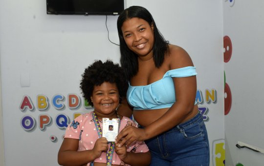 Prefeitura de Salvador já emitiu mais de 9 mil carteiras de identificação para pessoas com TEA