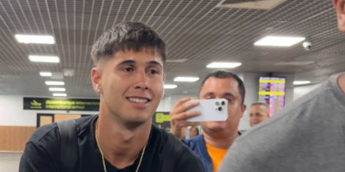 Vídeo: zagueiro chega a Salvador para assinar com o Bahia