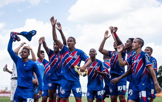 Bahia vence com dois gols de Dell e avança às oitavas da Copinha
