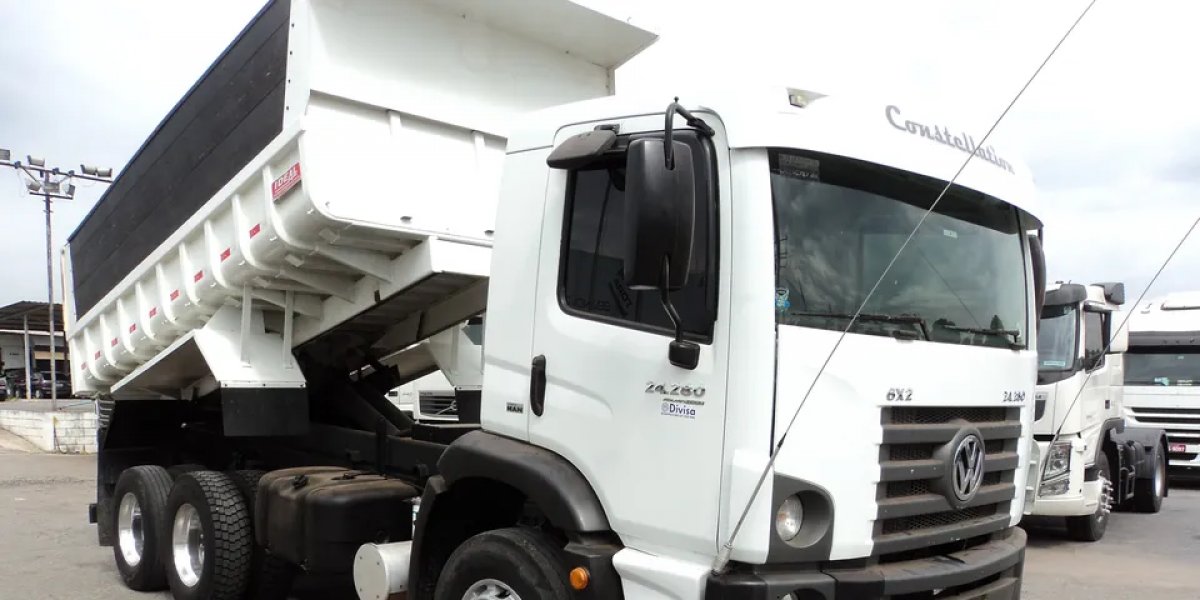 Criança de 6 anos morre após colisão de bicicleta com caçamba na Bahia