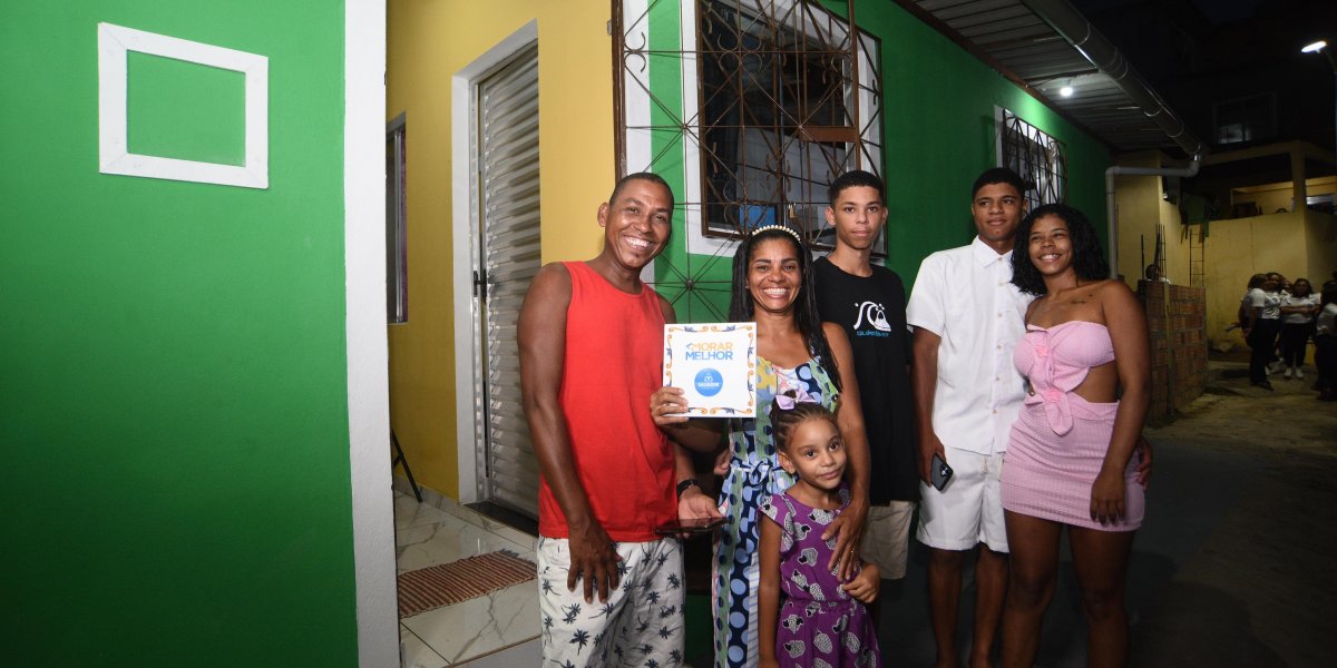 Programa Morar Melhor entrega 251 casas reformadas em Sussuarana
