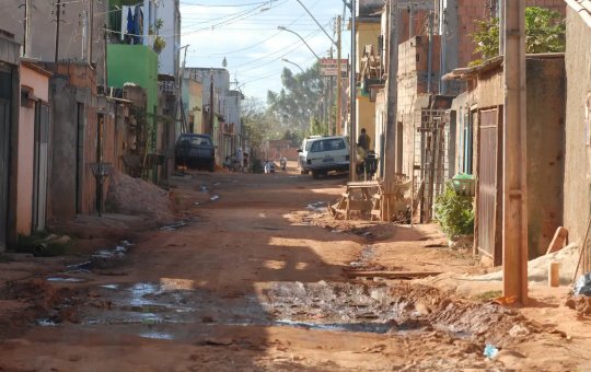 Brasil reduz número de crianças e jovens abaixo da linha da pobreza