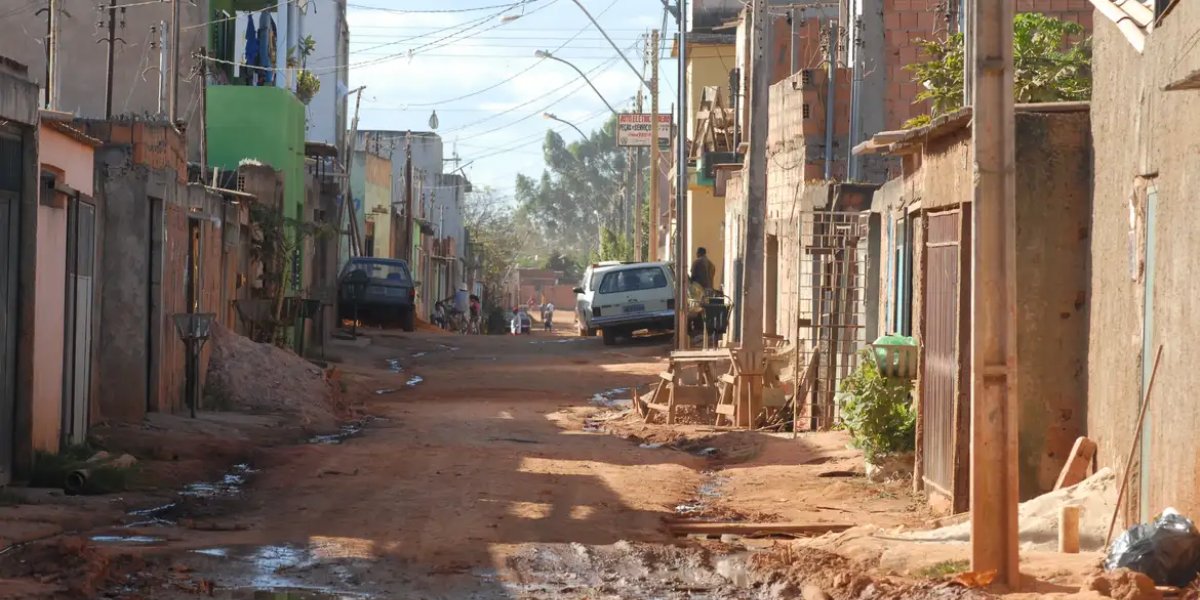 Brasil reduz número de crianças e jovens abaixo da linha da pobreza
