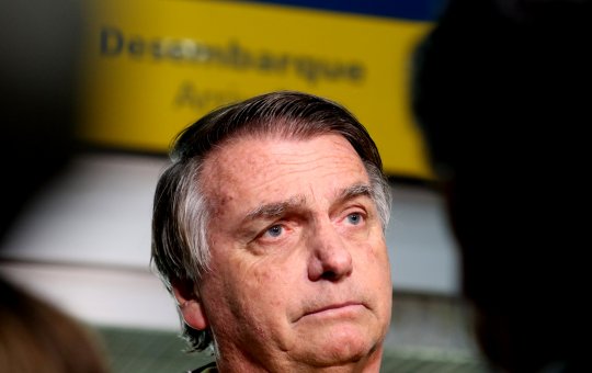 Deputados elaboram plano para pedir cancelamento de passaporte de Alexandre de Moraes à Donald Trump