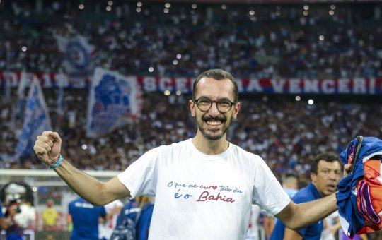 Após dois anos lutando contra um câncer, jornalista Bruno Queiroz falece nesta sexta-feira (17)